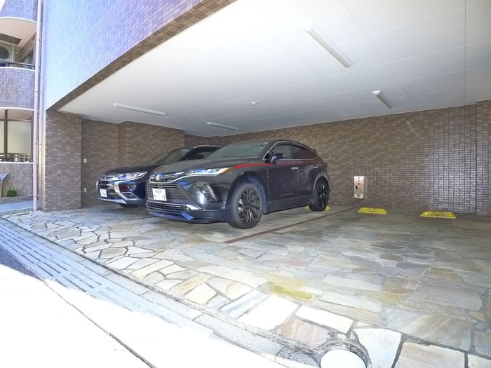 駐車場 フォルティス・メア