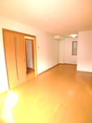 居室 ＢＬＵＥ　ＭＯＯＮ