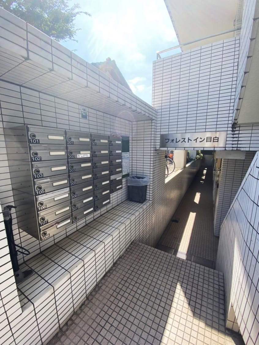 エントランス部分 フォレストイン目白