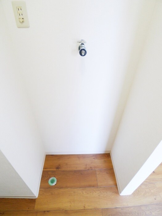 洗濯機置場 カーサブランシェ