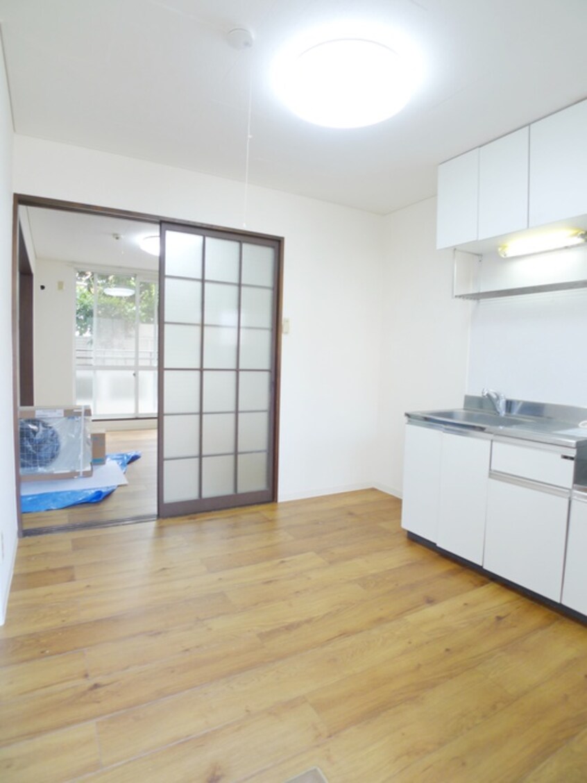 廊下 カーサブランシェ