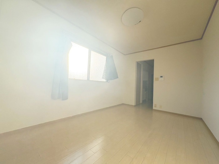 居室 ラ・バレ－ル－ジュ