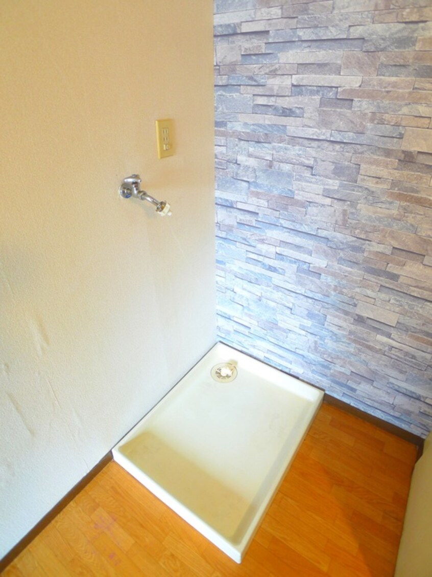 洗濯機置場 グランヂュール夏来