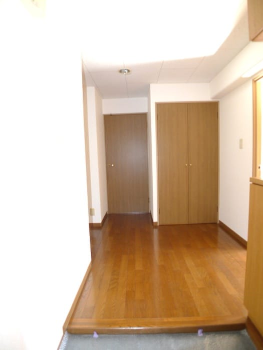 玄関 シャイニングフォールズ