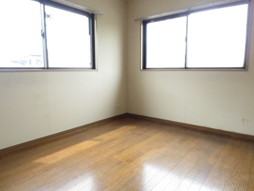 居室 シャイニングフォールズ