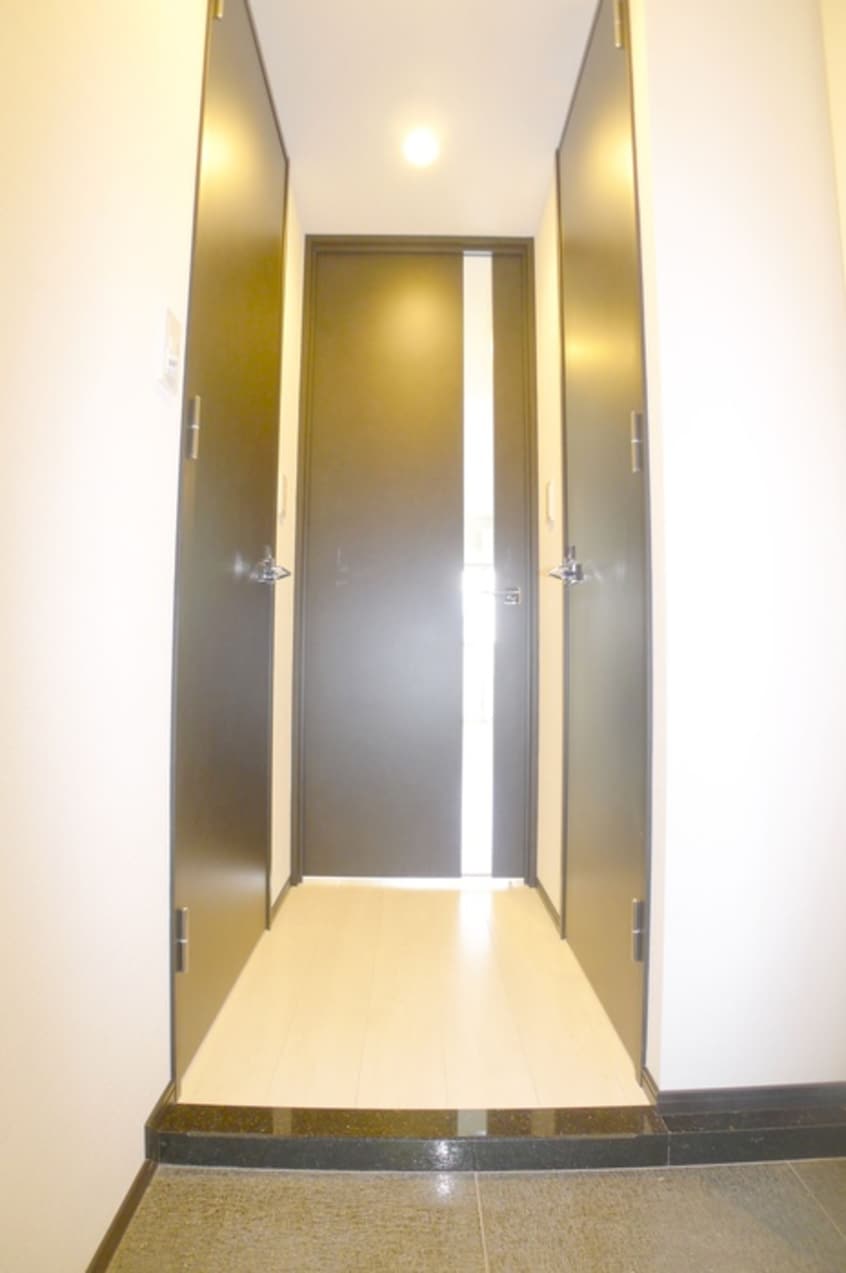 玄関 ミルーナヒルズ柏（305）