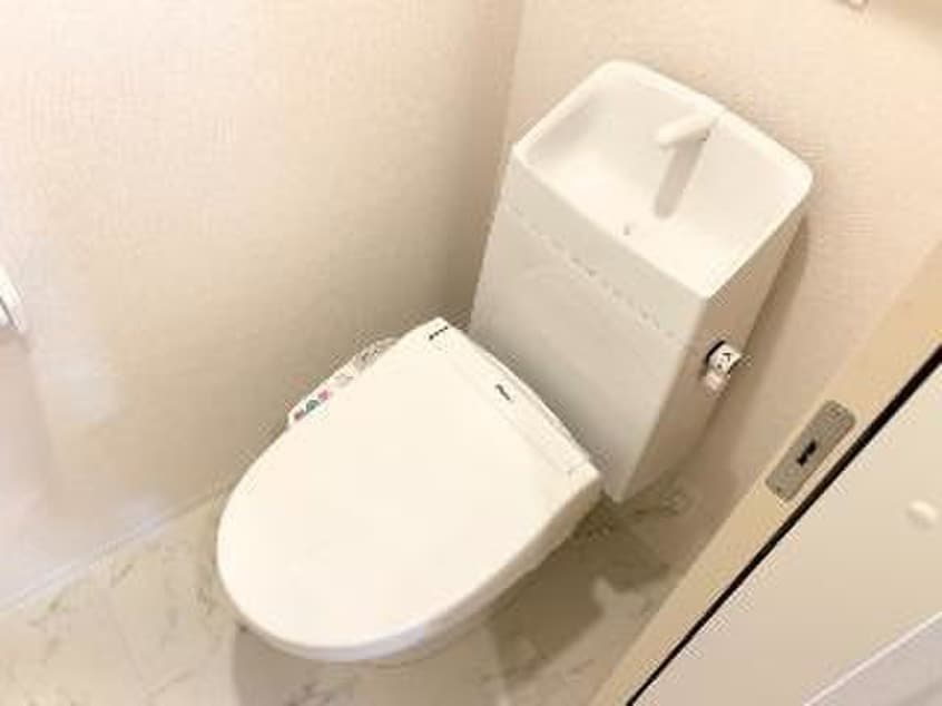 トイレ メゾン　ウィステリア