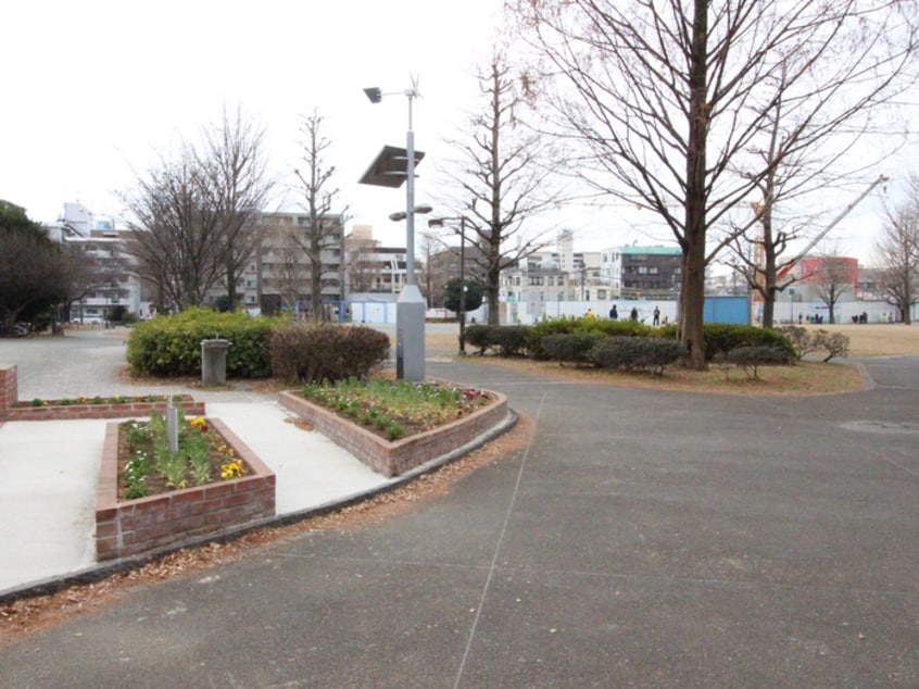 蒔田公園(公園)まで616m ラトールＹＹＡＴ