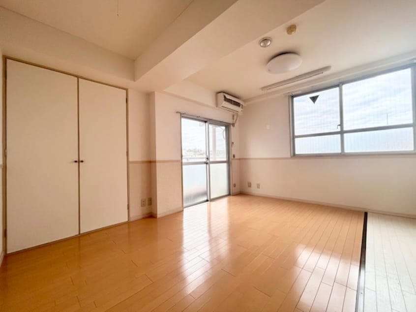 居室 ライオンズマンション生麦(705)