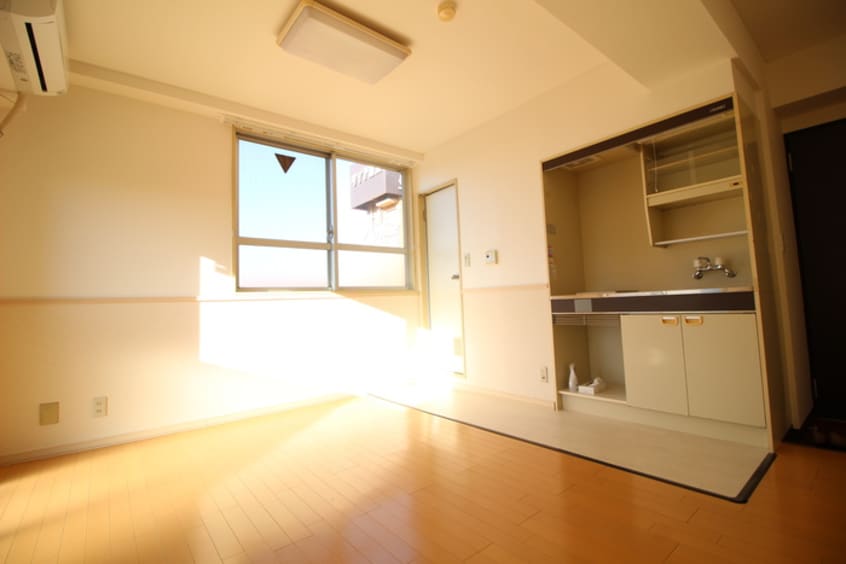 居室 ライオンズマンション生麦(705)