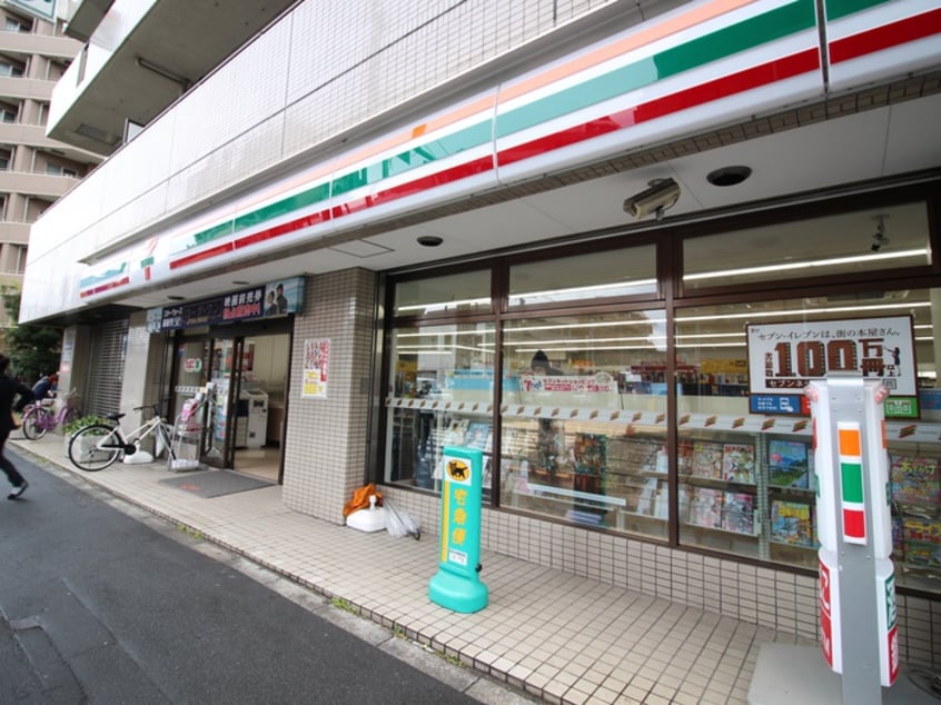 セブンイレブン北区神谷1丁目店(コンビニ)まで118m 北斗ハイツ 北館