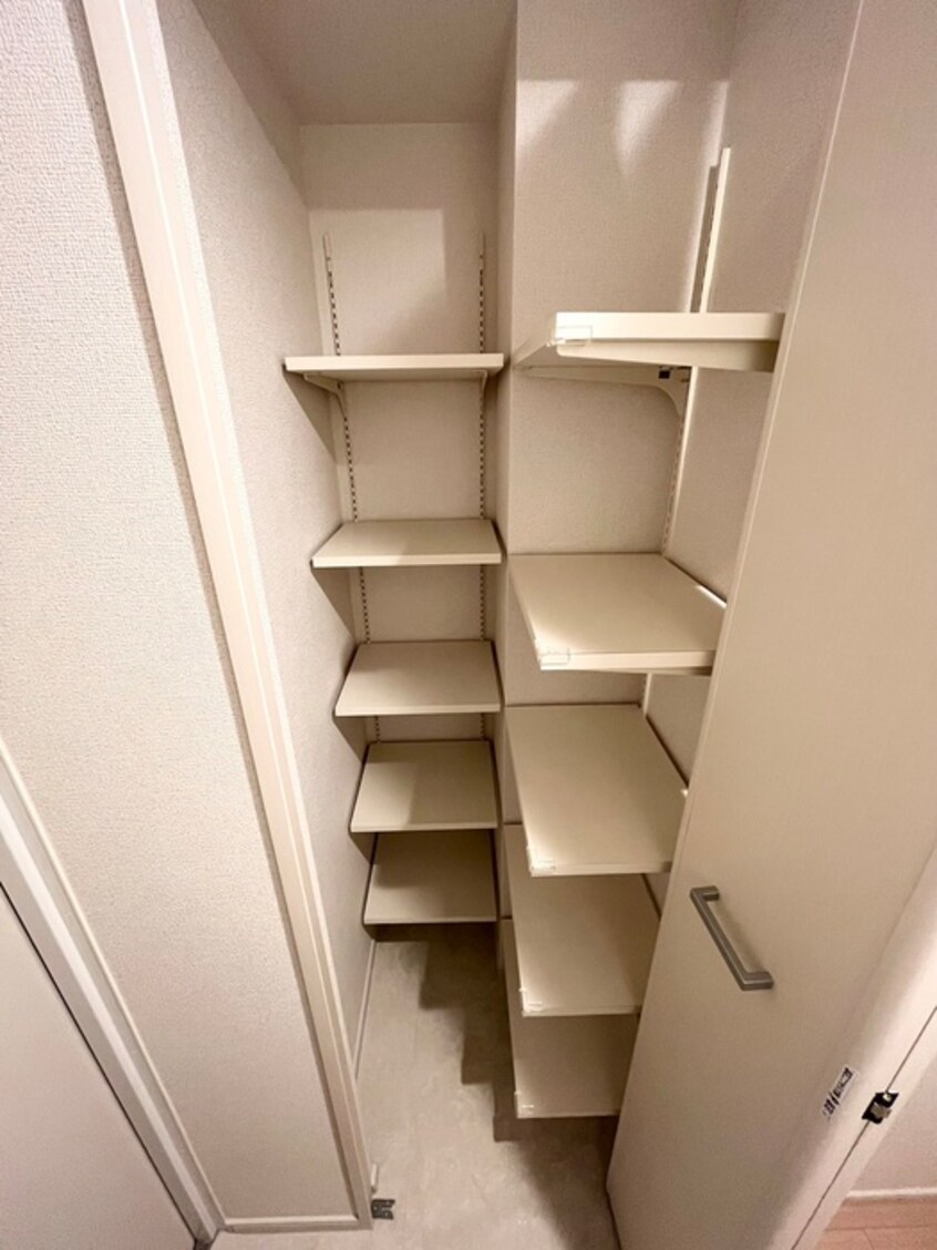 靴箱 エルファーロ神楽坂Ⅱ