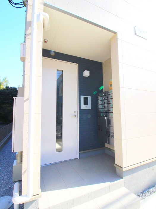 エントランス部分 ﾘｰﾌﾞﾙﾌｧｲﾝ新座大和田Ⅱ