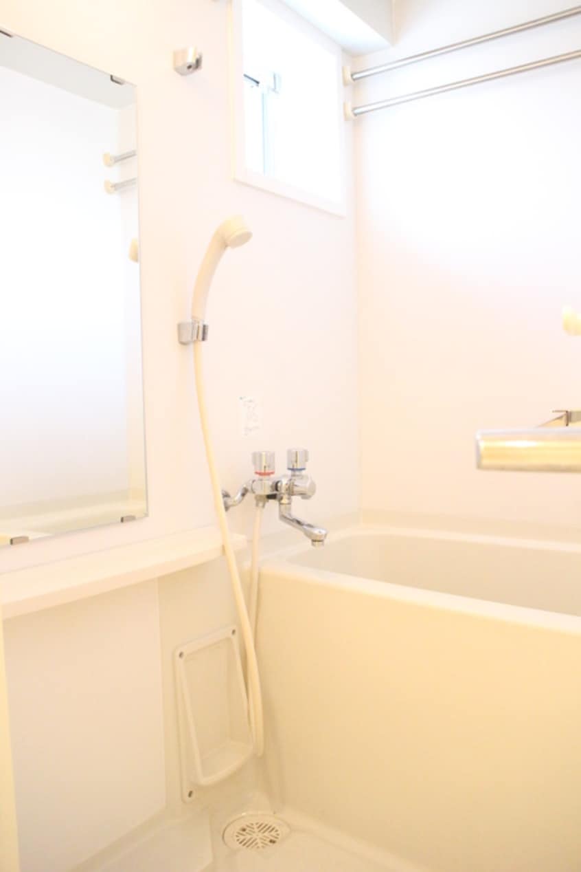 バス／シャワールーム等 エスティメゾン登戸