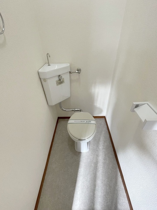 トイレ 根岸ハウス