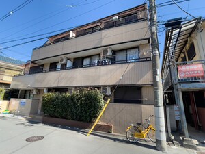 グランパレス