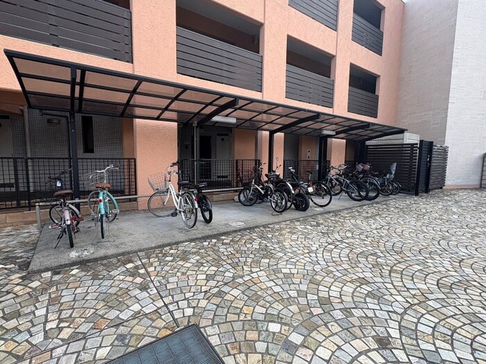 駐輪場 エクレール　アクシス