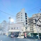 チェリーブロッサムビルの外観