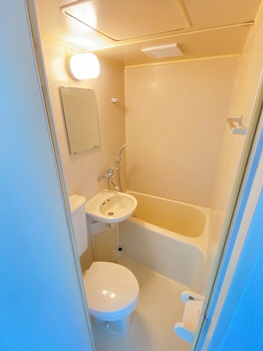 バス／シャワールーム等 ハイツフジ