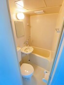 バス／シャワールーム等 ハイツフジ