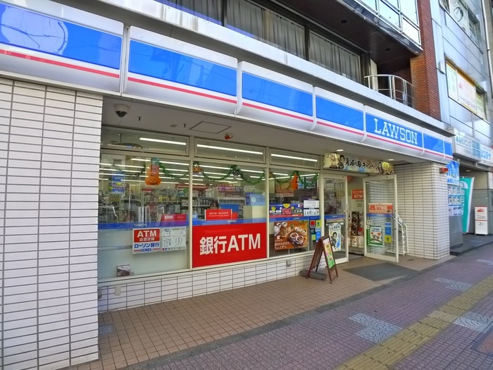 ローソン(コンビニ)まで590m ア－バンプレステ－ジ