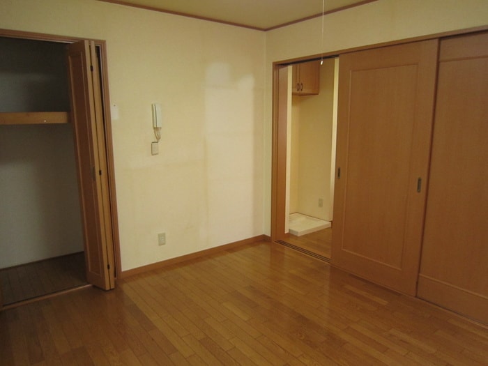 居室 イ－ストヒル　ＩＮＯ