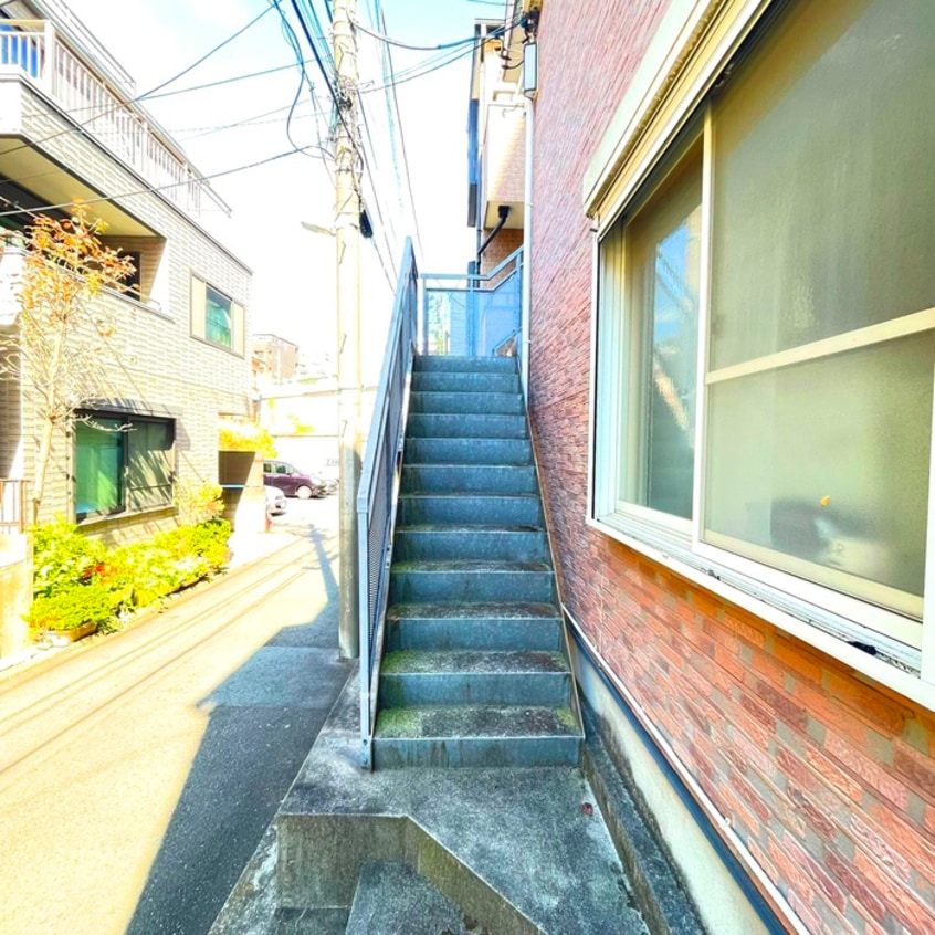 エントランス部分 イ－ストヒル　ＩＮＯ