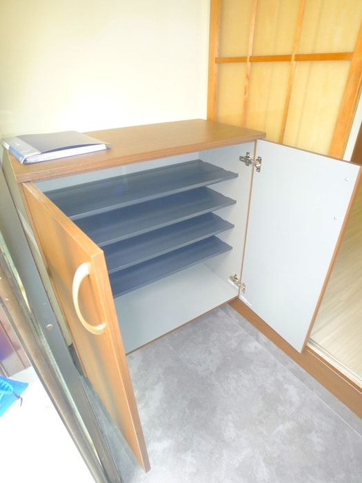 靴箱 南水元戸建