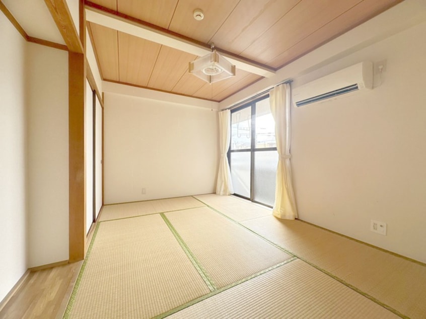 居室 コ－ポリバ－スト－ン