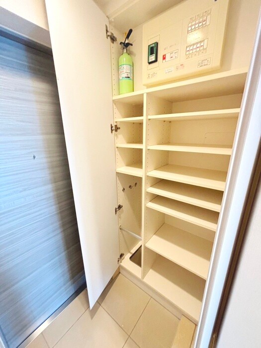 靴箱 コンフォリア両国サウス