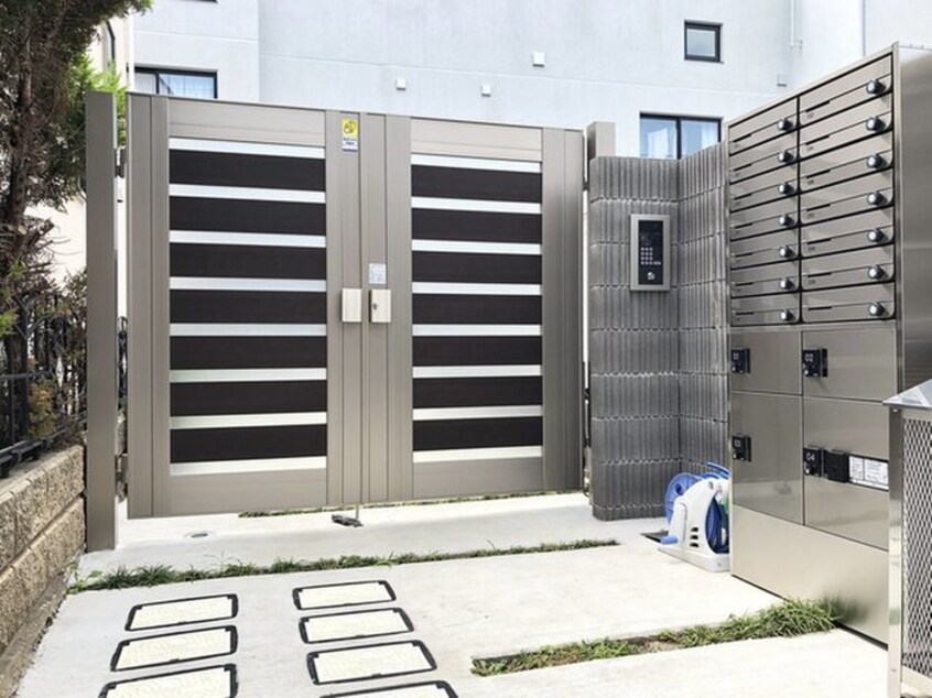 エントランス部分 渋谷松見坂ﾊﾟｰｸｻｲﾄﾞﾋﾙｽﾞ