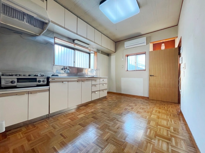 居室 中田東3丁目戸建