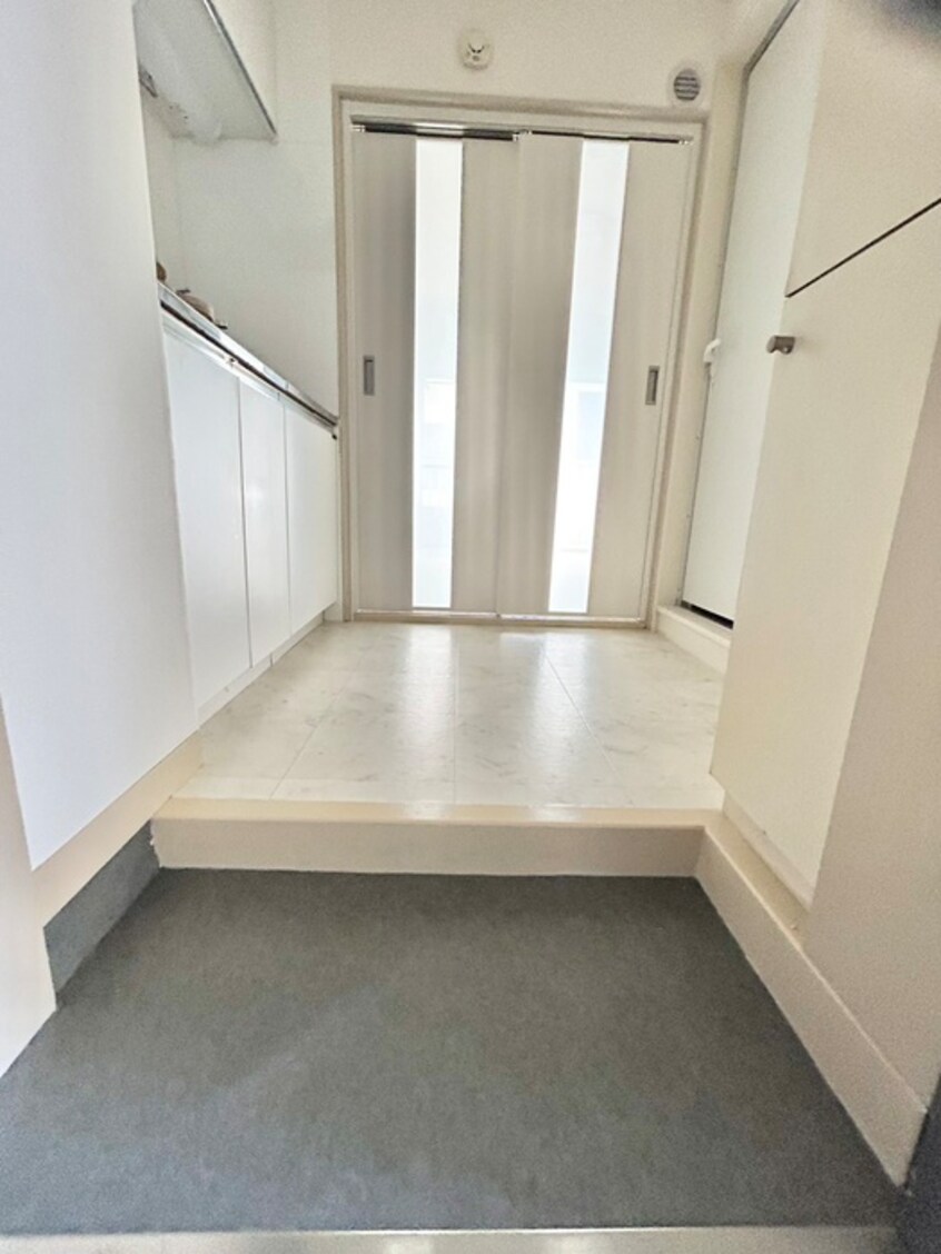 玄関 シブヤハイツ