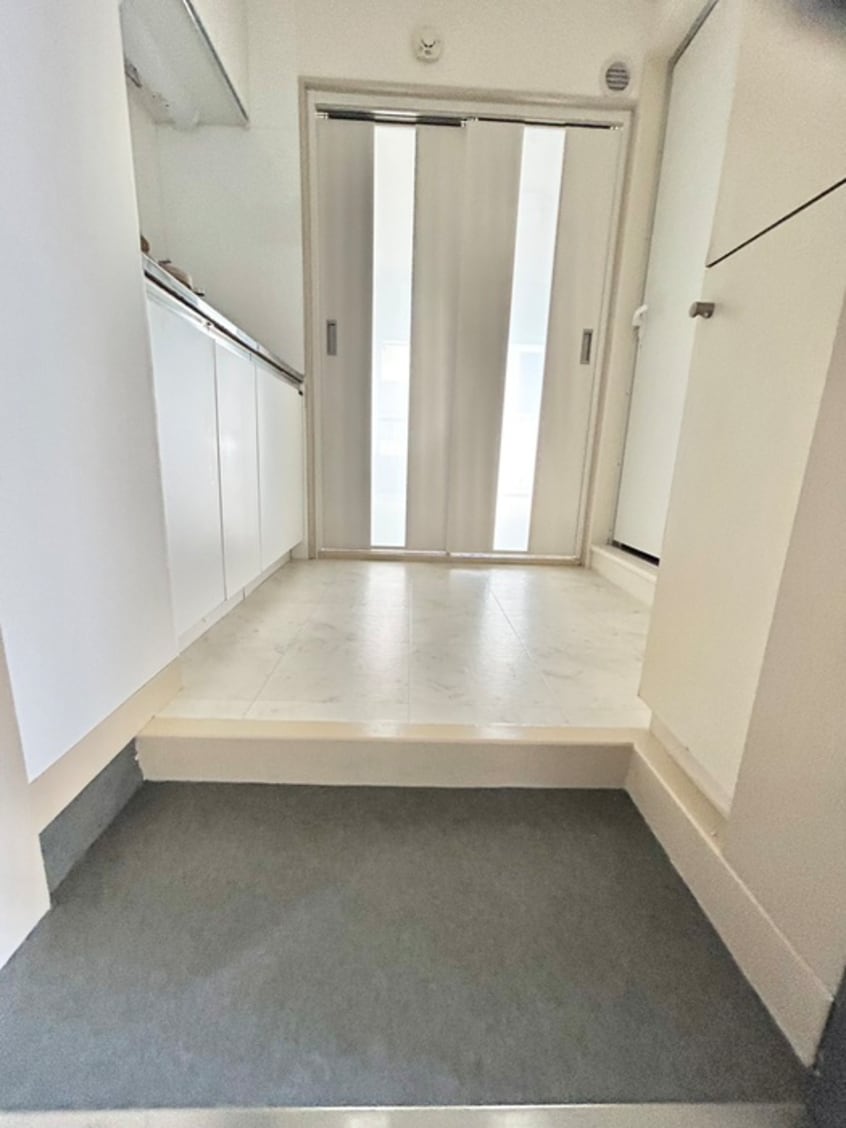 玄関 シブヤハイツ