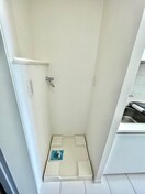 洗濯機置場 レジディア目白Ⅱ