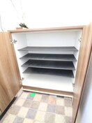 靴箱 ハピネステラス