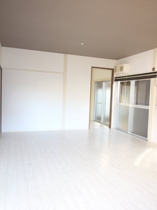 居室 ハピネステラス