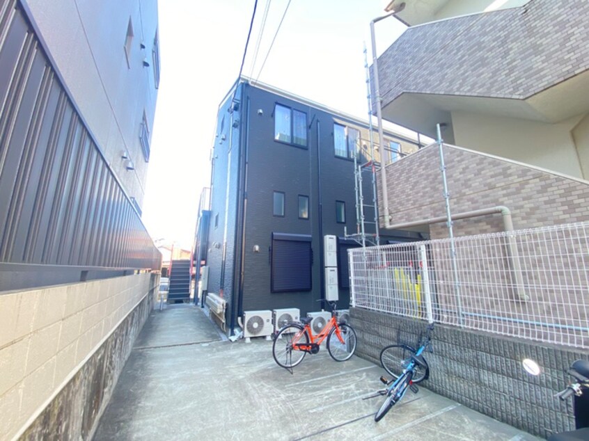 外観写真 Leo　Garden