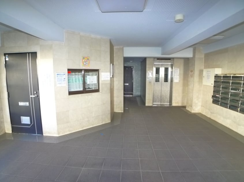 エントランス部分 アフィニス原木