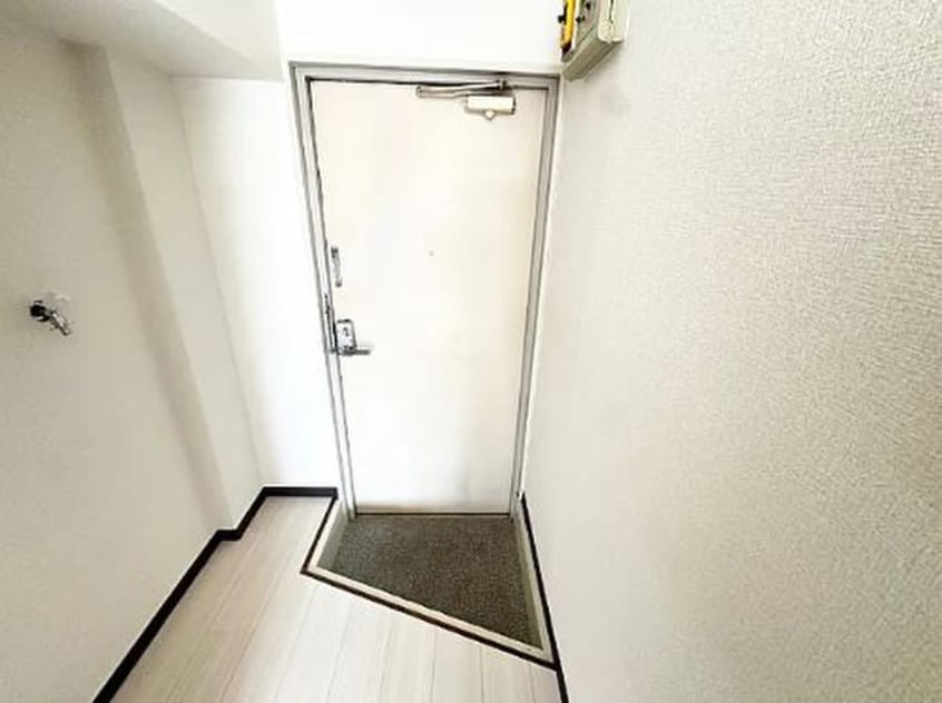玄関 Ｍ・ⅠビルⅤ