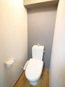 トイレ クリスタル山内