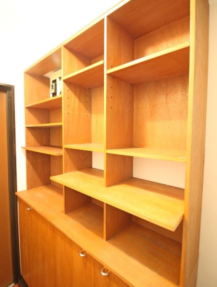 靴箱 クリスタル山内