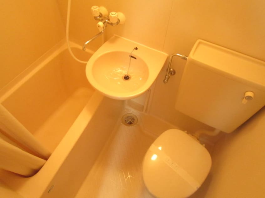 バス／シャワールーム等 コモド駒込ハイツ