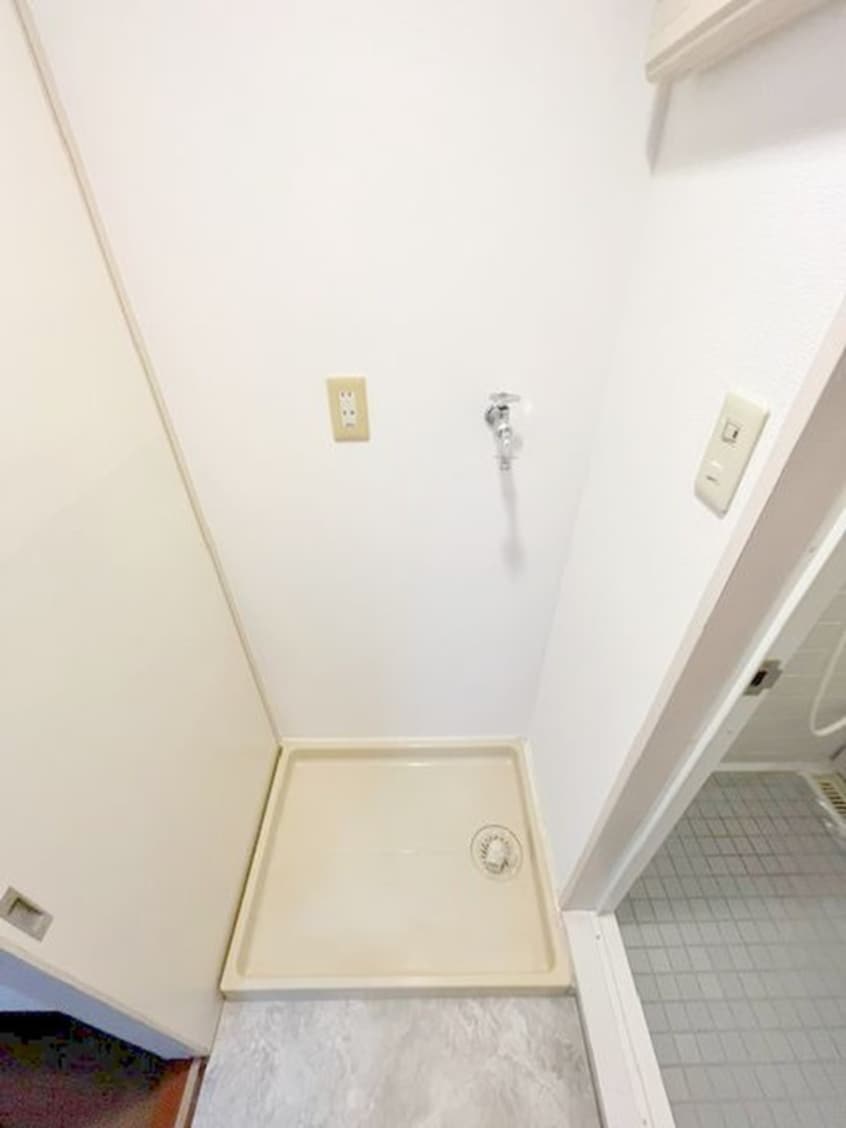 洗濯機置場 ラ・ポーム狭山