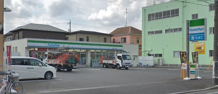 ファミリーマート 相模原中央五丁目店(コンビニ)まで335m コートピア相模原