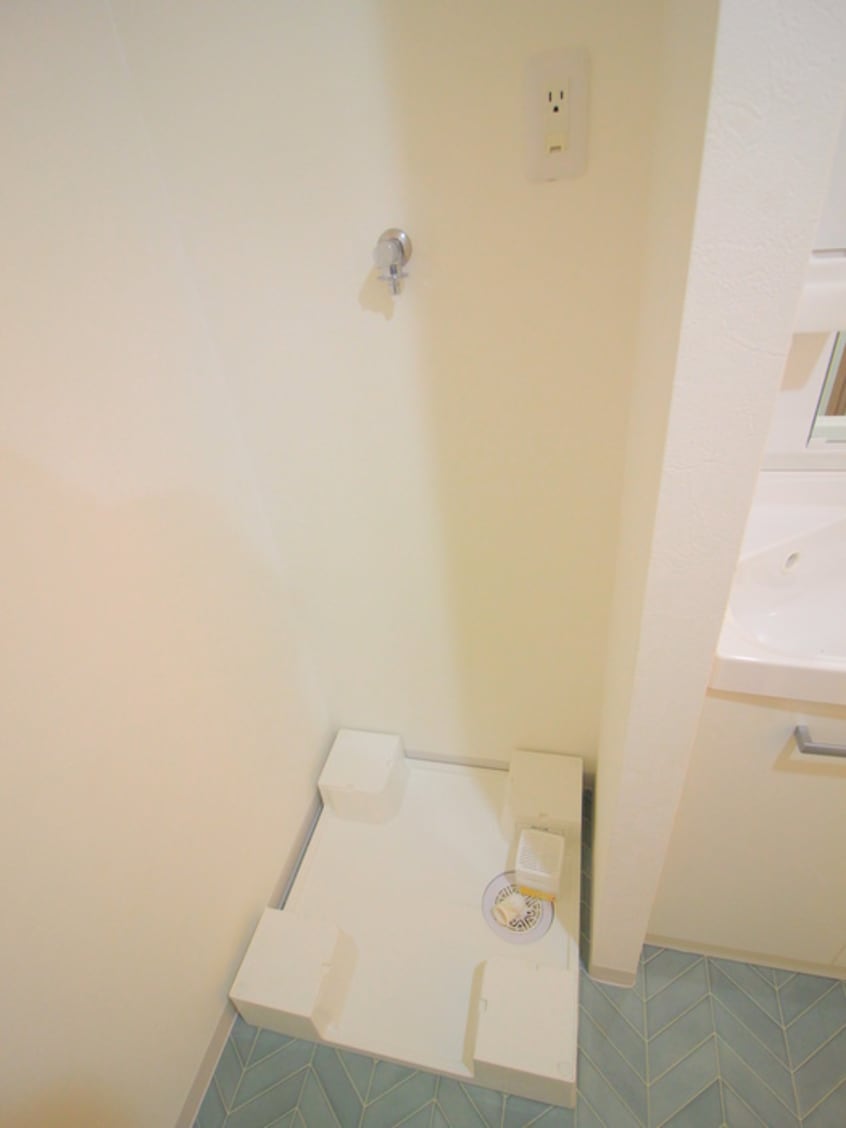 洗濯機置場 ＴimelessTobunerima