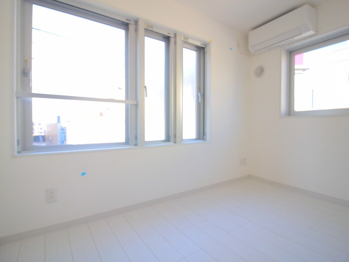 居室 ＴimelessTobunerima