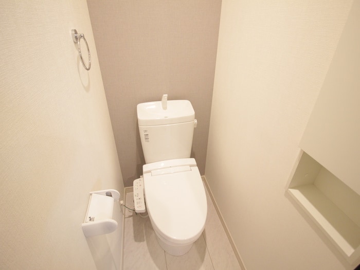 トイレ エクレール鴨居
