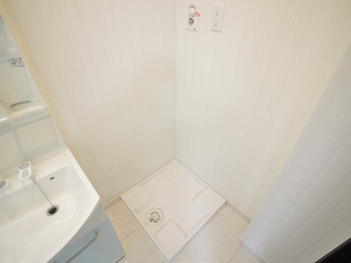 洗濯機置場 エクレール鴨居