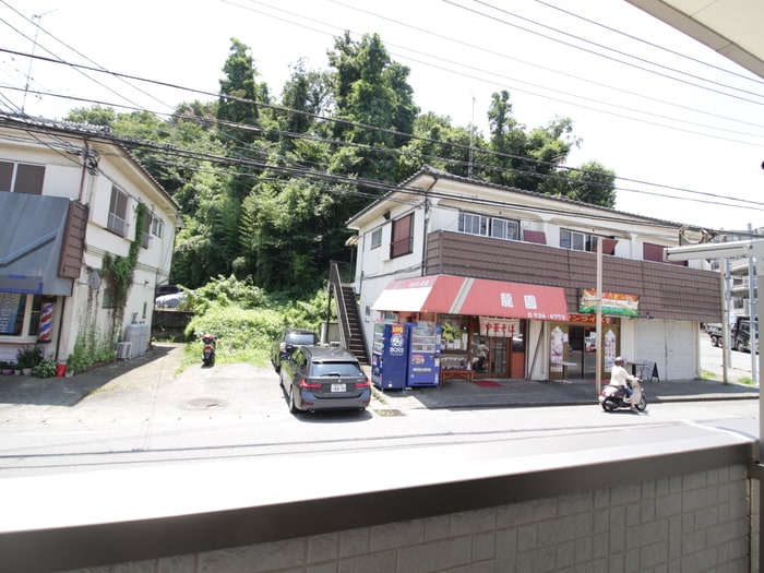 室内からの展望 エクレール鴨居